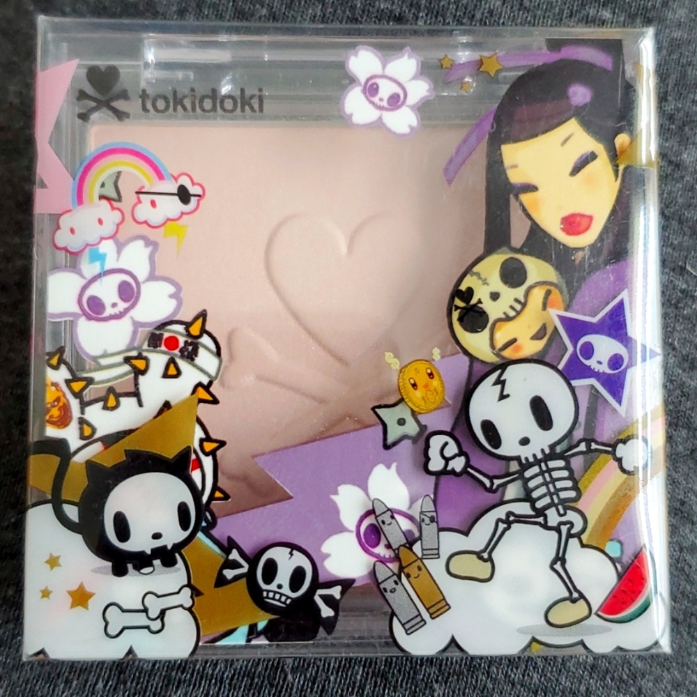 Tokidoki Kabuki Luminosa Powder NEW